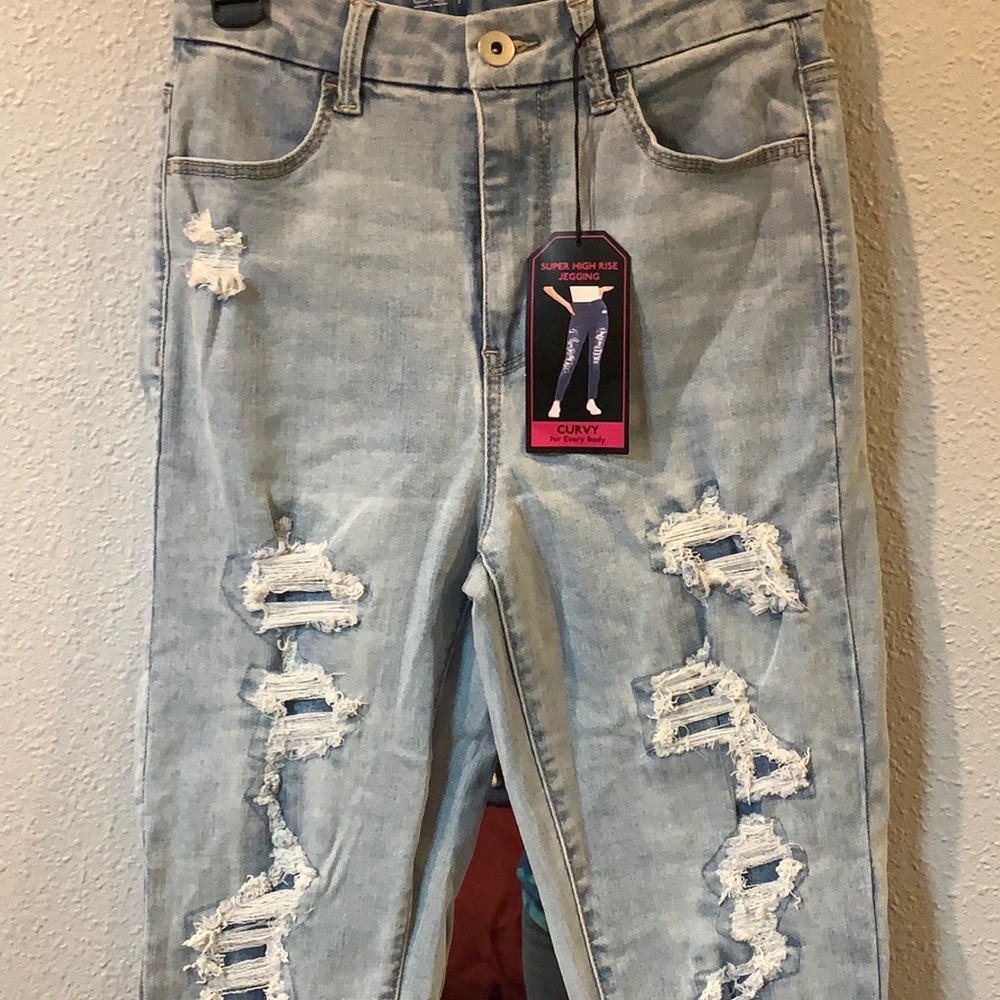 New High Waisted Distressed Jeans
